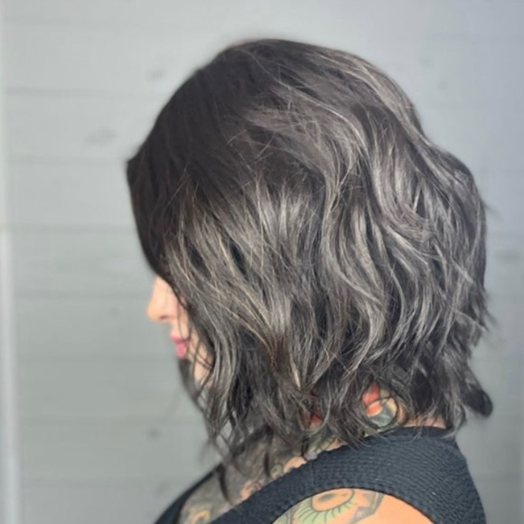 Rebel Gypsy "Idolizer" monofilament wig - Picture 1 of 5